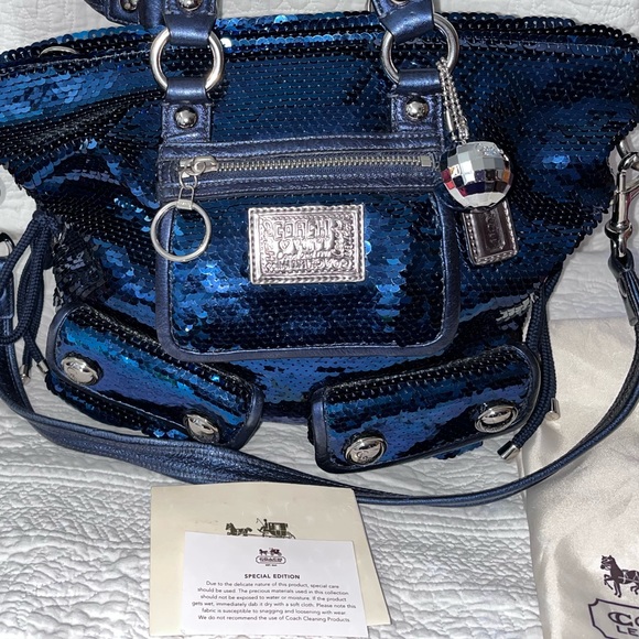 Coach Poppy Sequin - Picture 4 of 6